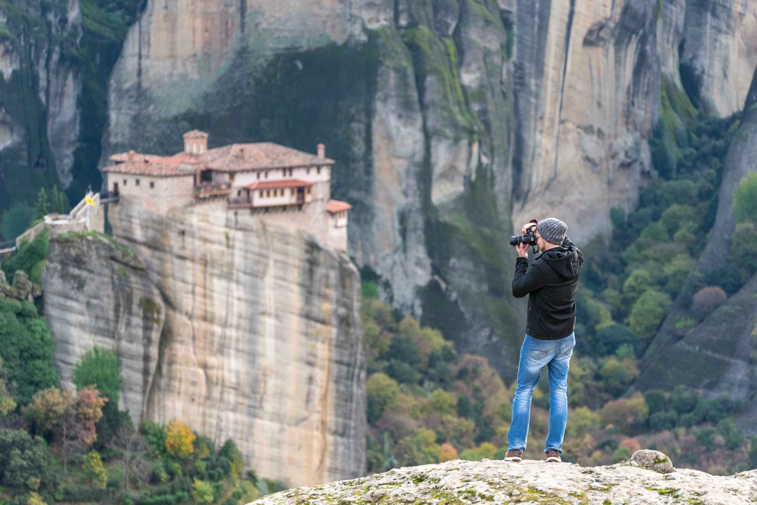 From Athens: All-day Meteora Photo Tour
