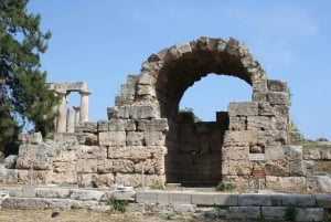 De Atenas: Antiga Corinto e Mosteiro Daphni