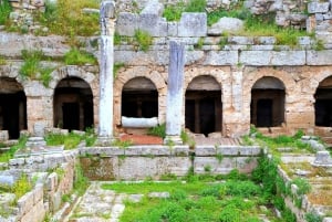 Ateenasta: Daphnin luostari