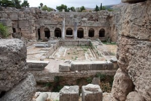 Från Aten: Det antika Korinth och Daphni-klostret