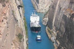 アテネ発：古代コリントス プライベート 1 日ツアー & オーディオ ツアー