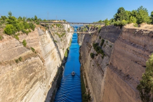 Desde Atenas: Excursión de un día a la Antigua Corinto con Canal y Guía de RV