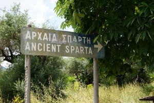 Au départ d'Athènes : Sparte antique et Mystras Excursion privée d'une journée