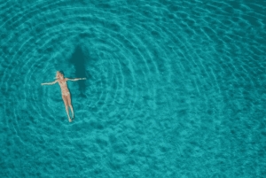 From Athens: Athens Riviera Swimming Cruise with Buffet & DJ