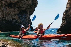 Da Atene: Tour guidato di Capo Sounion in kayak con pranzo