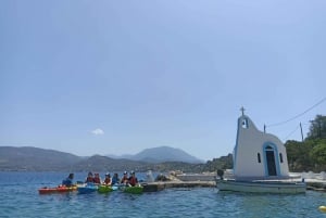 Vanuit Athene: Kajaktocht op zee met gids door de Korinthische Golf