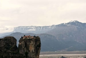 Vanuit Athene: Delphi en Meteora 2-daagse tour met hotel
