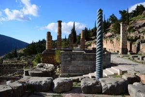 From Athens: Delphi, Arachova and Chaerone Pivate Day Tour