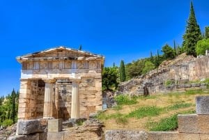 Da Atene: Escursione di un'intera giornata a Delfi con audioguida