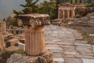 Von Athen: Tagestour nach Delphi mit spanischsprachigem Guide