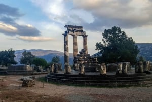 From Athens: Delphi Full Day V.R Audio Guided Tour w/ Entry