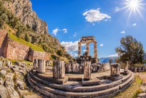 Från Aten: Delphi heldag V.R. Audio guidad tur