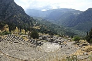 Desde Atenas: excursión guiada de un día a Delfos con entradas