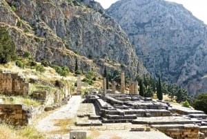 Von Athen aus: Geführter Tagesausflug nach Delphi mit Eintrittskarten