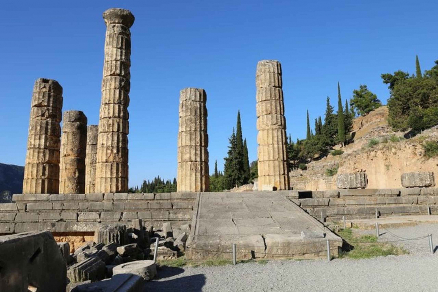 Z Aten: prywatna wycieczka do Delphi z wizytą w klasztorze