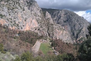 From Athens: Delphi Private Hiking Experience