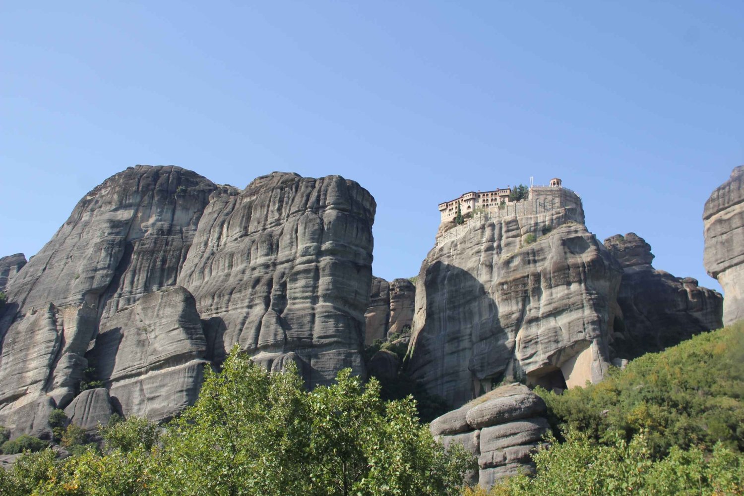 Da Atene : Tour di un giorno a Meteora e visita al monastero