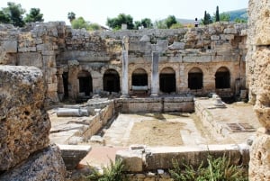 Ateenasta: Puolipäiväinen antiikin Korintin kiertoajelu
