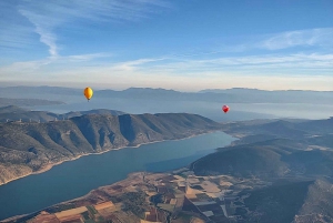 Athens: Hot-Air Balloon Flight Experience with Snacks & Wine