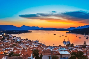 Ateenasta: Hydra, Poros ja Aegina -päiväristeily lounaalla.