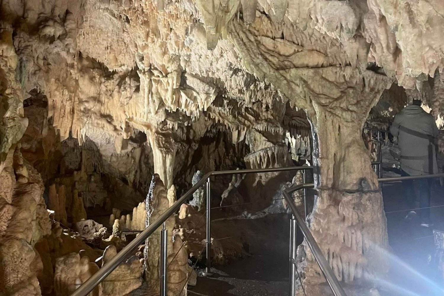 Von Athen aus: Private Tour durch die Mani mit den Diros-Höhlen