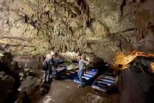 Från Aten: Privat dagstur till Mani med Dirosgrottorna