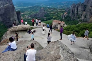 Aten: 2 dagar i Meteora med 2 guidade turer och hotellövernattning