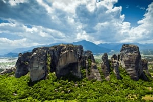 Från Aten: Meteora grottor och kloster dagsutflykt med tåg