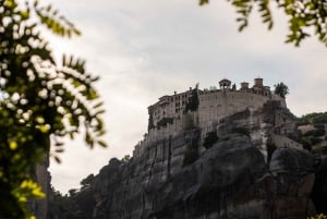From Athens: Meteora Day Trip by Bus with Optional Lunch