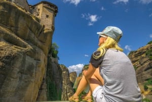 From Athens: Meteora Private Day Trip & Monasteries