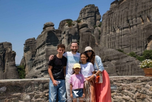 From Athens: Meteora Private Day Trip with Transfer