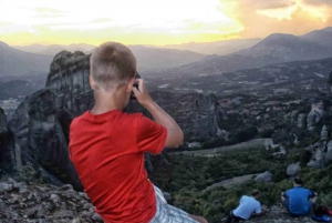 From Athens: Meteora Private Day Trip with Transfer