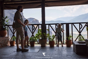 From Athens: Meteora Private Day Trip with Transfer