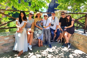 Depuis Athènes : Voyage en train aux Météores avec nuitée