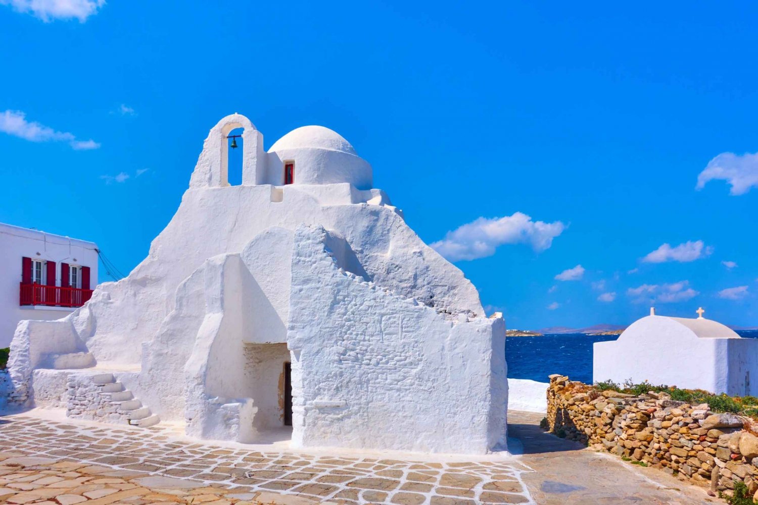 From Athens: Mykonos Day Trip by Plane and Ferry