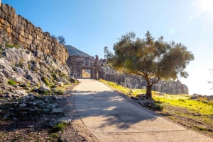 From Athens: Peloponnese 6-Day Private Tour to Meteora