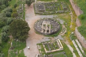 From Athens: Private Delphi and Thermopylae Guided Day Trip