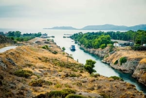 Da Atene: Escursione privata di mezza giornata all'antica Corinto