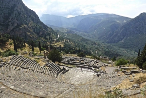 From Athens: Private Tour Delphi, Arachova & Hosios Loucas