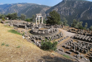 Private Tagestour Delphi und Dorf Arachova von Athen aus