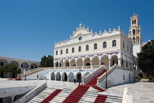 Depuis Athènes : excursion d'une journée sur l'île de Tinos avec billet de ferry