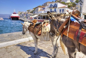From Athens: Saronic Islands Full-Day Cruise with VIP Seats