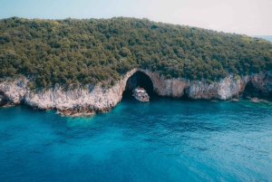 Van Benitses/Lefkimmi: Blue Lagoon & Papanikolis-cruise