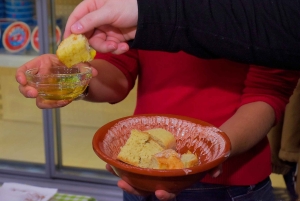 クルーズ船の港から：ギリシャ料理ツアー + アテネでの自由時間