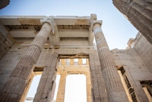 Dal porto del Pireo: tour mitologico dell'Acropoli e del Partenone