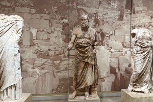 デルフィ「大地のへそ」とホシオス・ルーカス聖堂の1日プライベートツアー