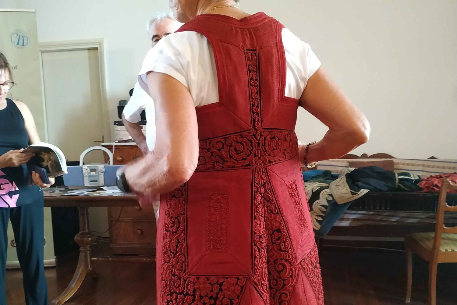 Clases de danza griega