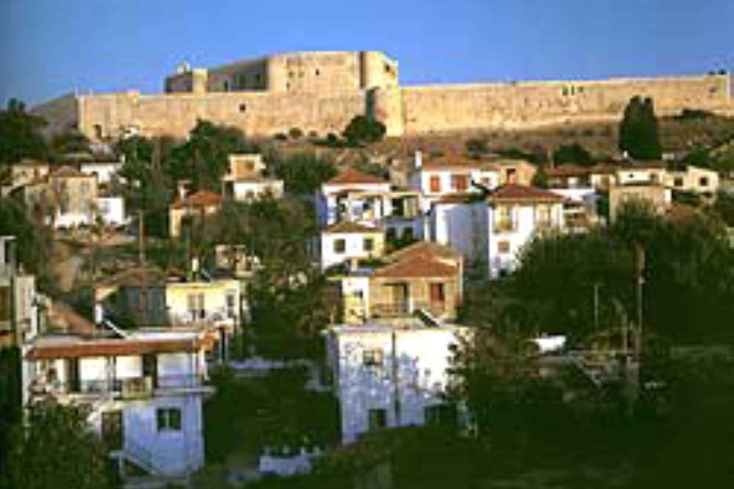 Hilpeä kävelyseikkailu Ateenan sydämessä