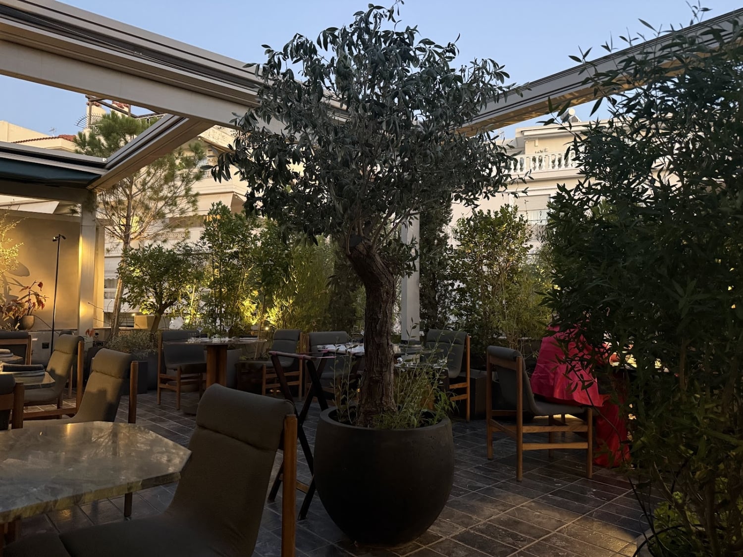 Humain Athens