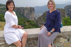 Transfert en bus depuis Kalabaka pour une visite libre des Météores